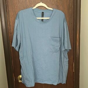 Men’s Lululemon Workout Tee